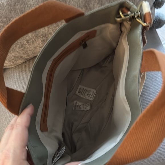 Thirty One Window Shopper Tote - Picture 6 of 11